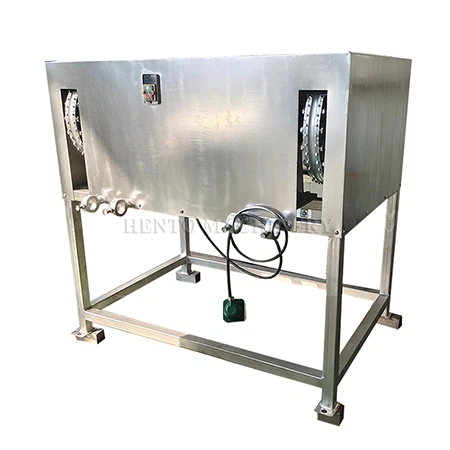 Coconut husking  machine